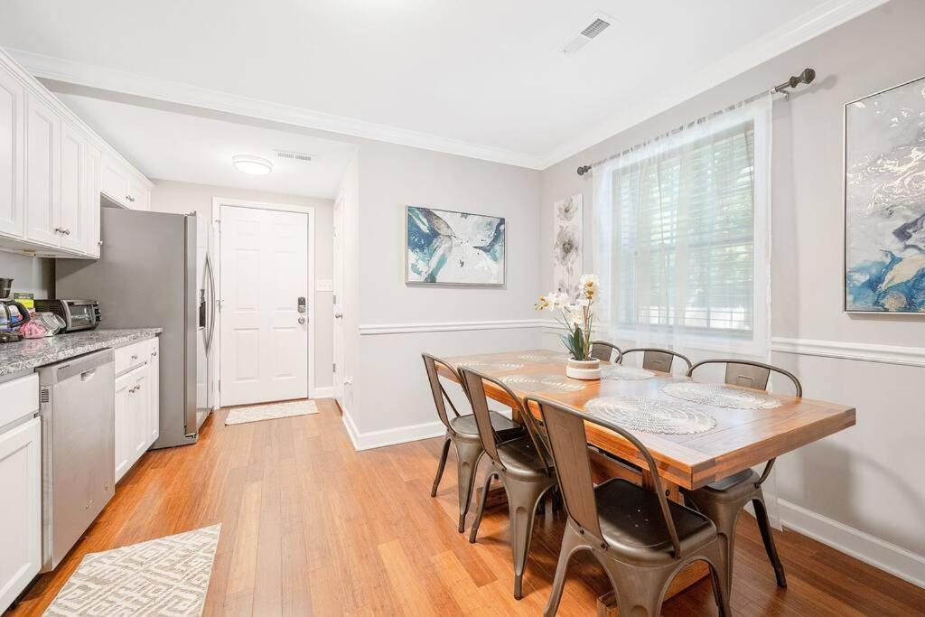 * Lux Modern Retreat * Downtown * King Beds * Apartment Durham Luaran gambar