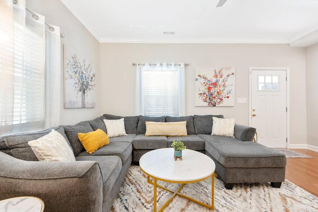 * Lux Modern Retreat * Downtown * King Beds * Apartment Durham Luaran gambar