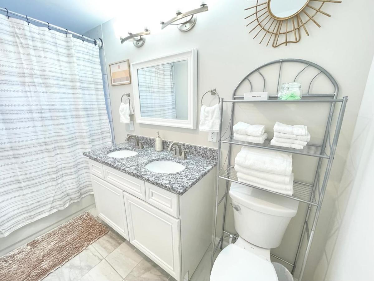 * Lux Modern Retreat * Downtown * King Beds * Apartment Durham Luaran gambar